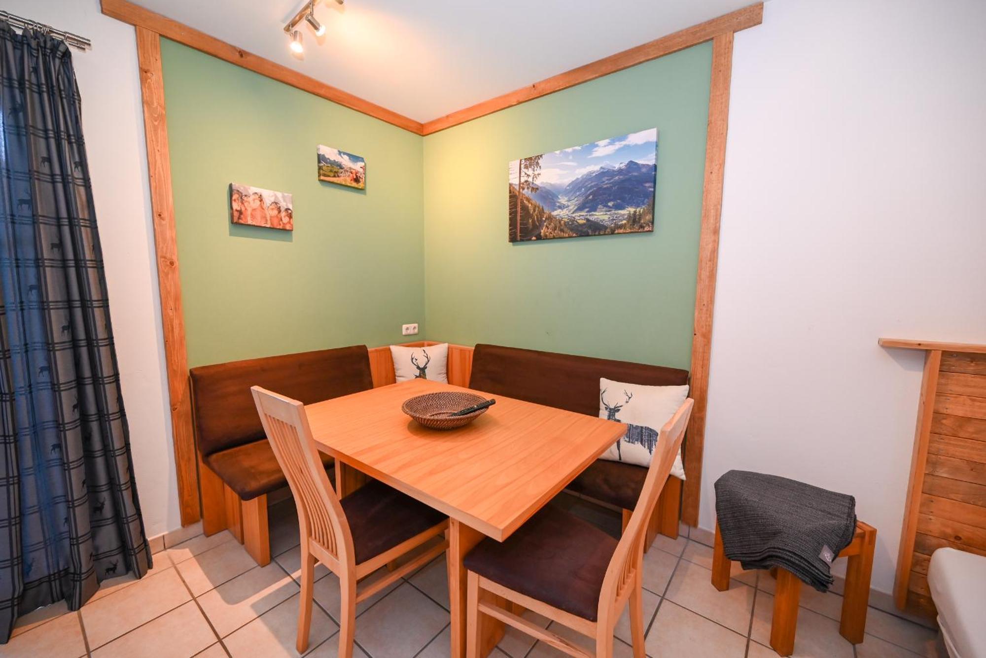 Panorama Apartments Bruck By All In One Apartments Bruck an der Grossglocknerstrasse Exterior photo